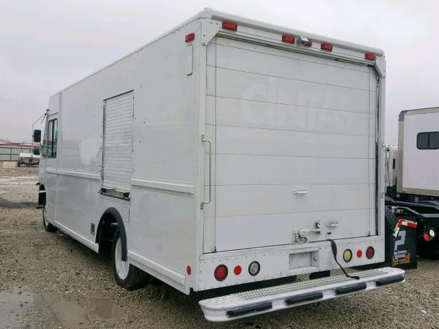 4UZAANBW03CL93707 - 2003 FREIGHTLINER CHASSIS M WHITE photo 3