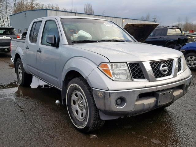 1N6AD07W17C426563 - 2007 NISSAN FRONTIER C SILVER photo 1