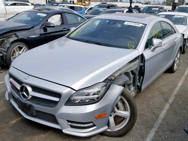 WDDLJ7DB0CA027136 - 2012 MERCEDES-BENZ CLS 550 SILVER photo 2