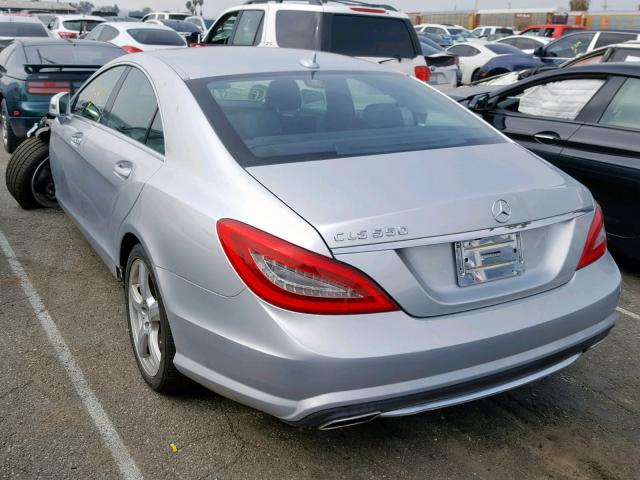 WDDLJ7DB0CA027136 - 2012 MERCEDES-BENZ CLS 550 SILVER photo 3