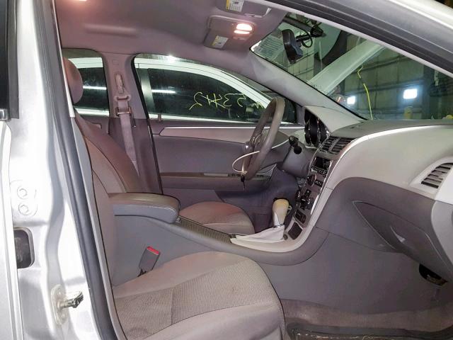 1G1ZA5E06CF320654 - 2012 CHEVROLET MALIBU LS SILVER photo 5