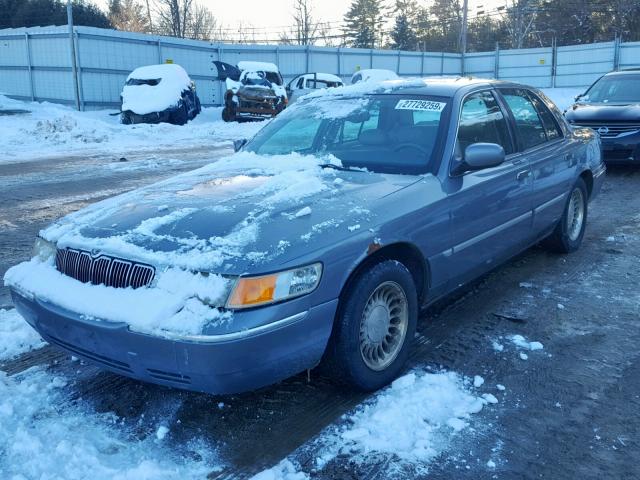 2MEFM75W8YX615587 - 2000 MERCURY GRAND MARQ GRAY photo 2