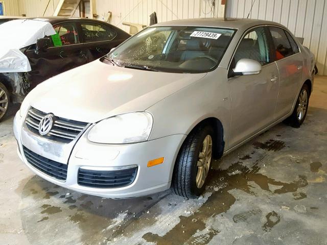 3VWEF71K27M188487 - 2007 VOLKSWAGEN JETTA WOLF SILVER photo 2