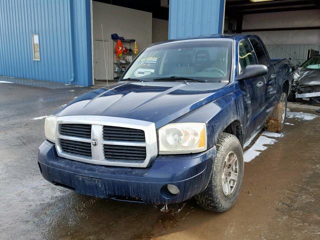 1D7HW48KX6S534527 - 2006 DODGE DAKOTA QUA BLUE photo 2