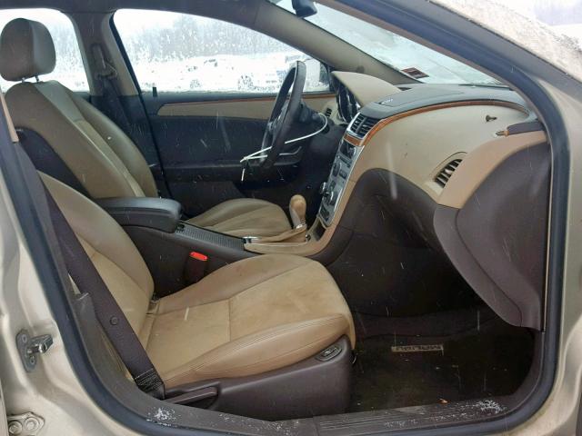 1G1ZJ577394178164 - 2009 CHEVROLET MALIBU 2LT GOLD photo 5