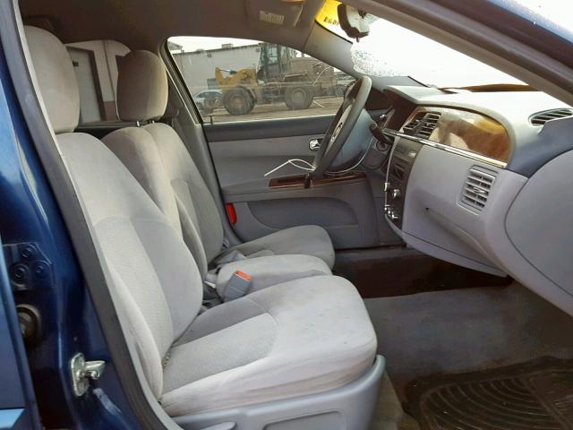 2G4WC532751292359 - 2005 BUICK LACROSSE C BLUE photo 5