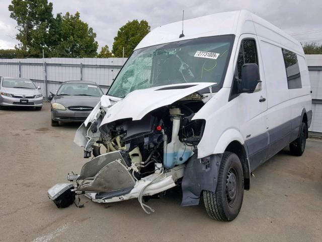 WD3PE8CC6D5738344 - 2013 MERCEDES-BENZ SPRINTER 2 WHITE photo 2