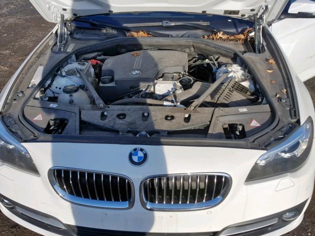 WBA5A7C59GG145006 - 2016 BMW 528 XI WHITE photo 7