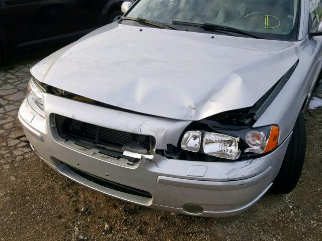 YV1RH592862538986 - 2006 VOLVO S60 2.5T SILVER photo 9