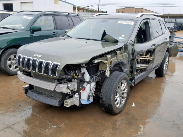 1C4PJLCB0KD114277 - 2019 JEEP CHEROKEE L GREEN photo 2