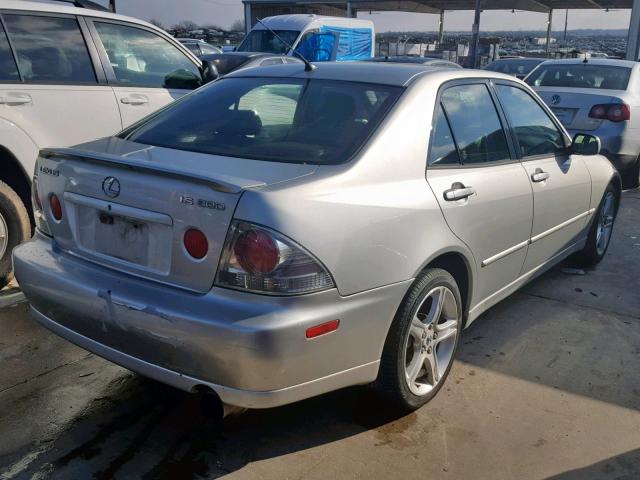 JTHBD192830072378 - 2003 LEXUS IS 300 SILVER photo 4