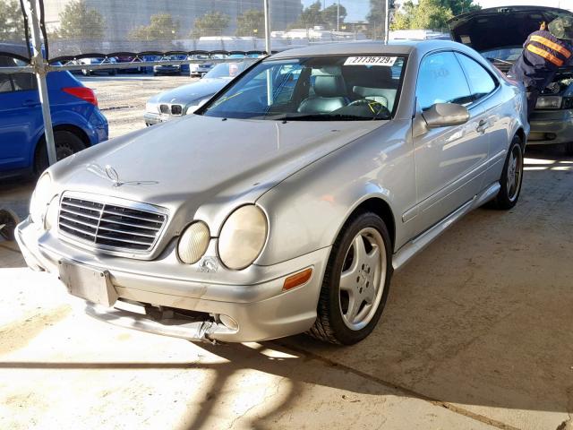 WDBLJ74G01F188686 - 2001 MERCEDES-BENZ CLK 55 AMG SILVER photo 2