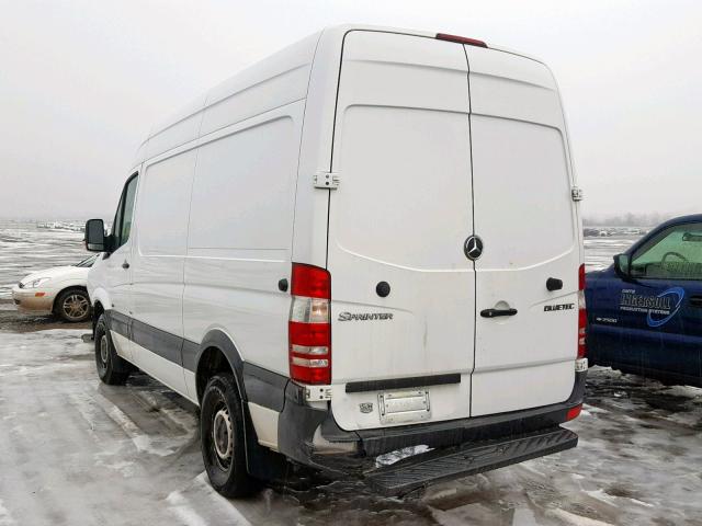 WD3PE7CC5C5663256 - 2012 MERCEDES-BENZ SPRINTER 2 WHITE photo 3