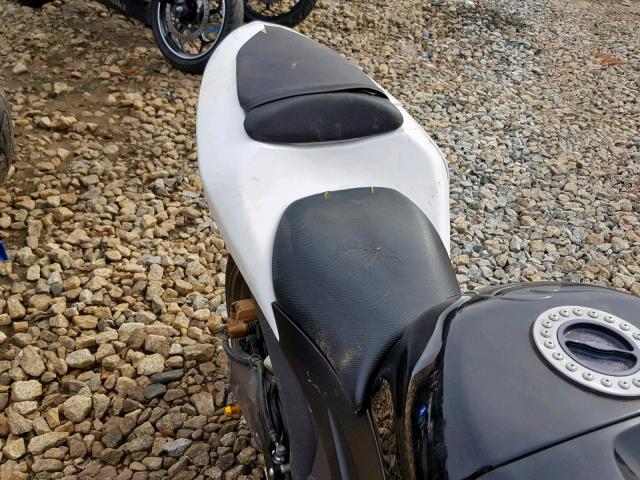 JKBZXJC186A034628 - 2006 KAWASAKI ZX636 C1 WHITE photo 6