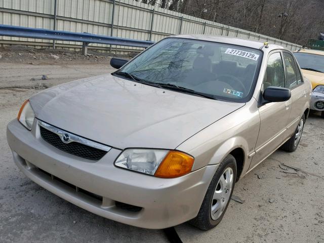 JM1BJ2222Y0272173 - 2000 MAZDA PROTEGE DX BEIGE photo 2