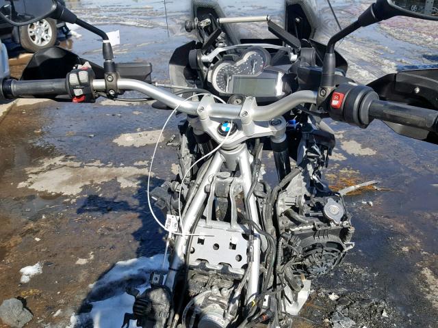 WB10A1106DZ183209 - 2013 BMW R1200 GS BLACK photo 5