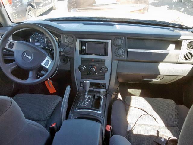 1J8HH48K48C115504 - 2008 JEEP COMMANDER BLACK photo 9