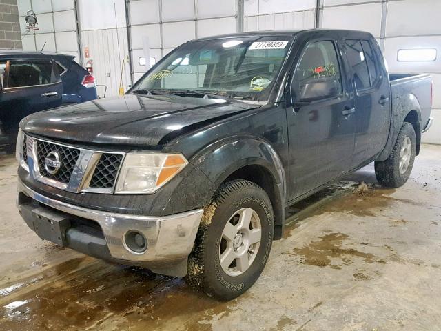 1N6AD07W57C454494 - 2007 NISSAN FRONTIER C BLACK photo 2