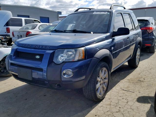 SALNY22285A445010 - 2005 LAND ROVER FREELANDER BLUE photo 2