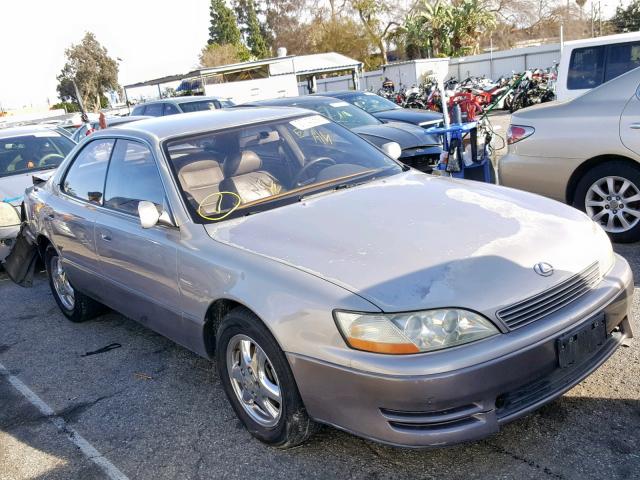 JT8VK13TXP0128069 - 1993 LEXUS ES 300 SILVER photo 1