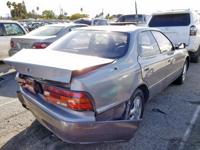 JT8VK13TXP0128069 - 1993 LEXUS ES 300 SILVER photo 4