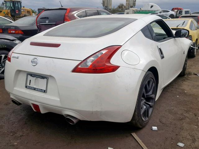 JN1AZ4EH8HM953837 - 2017 NISSAN 370Z BASE WHITE photo 4