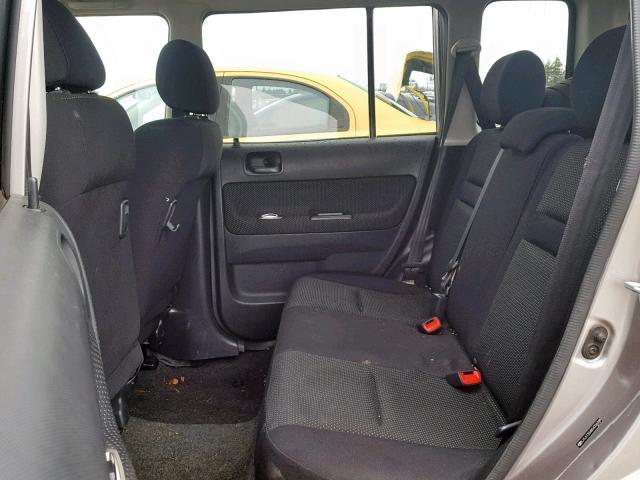 JTLKT334854026348 - 2005 TOYOTA SCION XB 灰色 照片 6