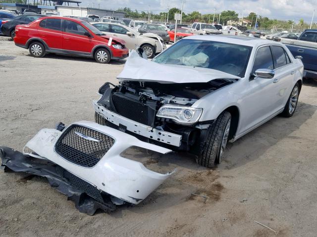 2C3CCAET5GH164223 - 2016 CHRYSLER 300C WHITE photo 2