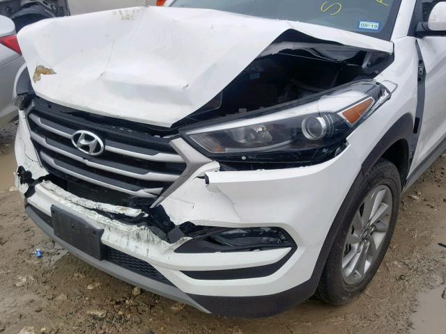 KM8J33A25HU390655 - 2017 HYUNDAI TUCSON LIM WHITE photo 9