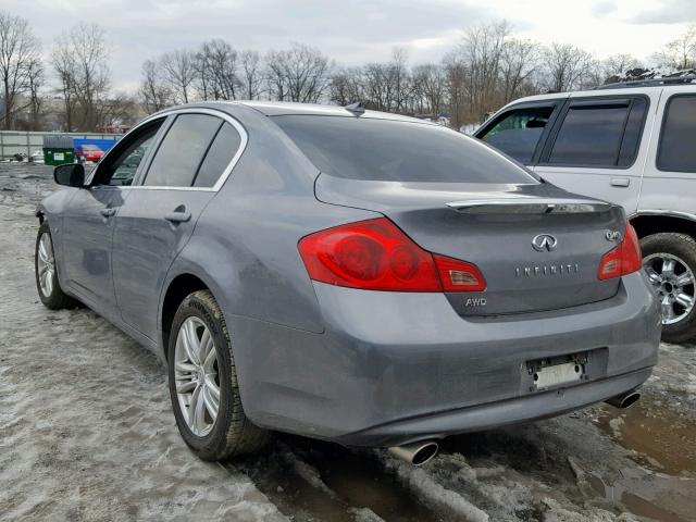 JN1CV6AR0FM520959 - 2015 INFINITI Q40 GRAY photo 3