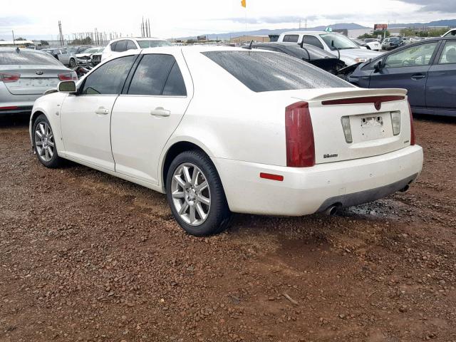 1G6DC67A660110315 - 2006 CADILLAC STS WHITE photo 3
