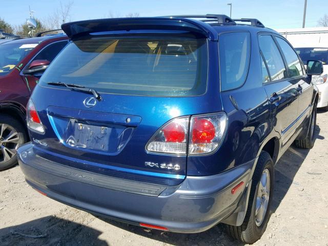 JTJHF10U120289593 - 2002 LEXUS RX 300 BLUE photo 4