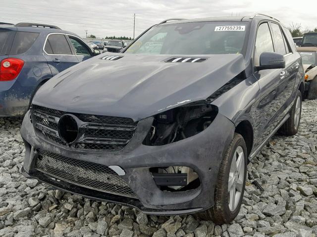 4JGDA0EB4GA777032 - 2016 MERCEDES-BENZ GLE 300D 4 GRAY photo 2