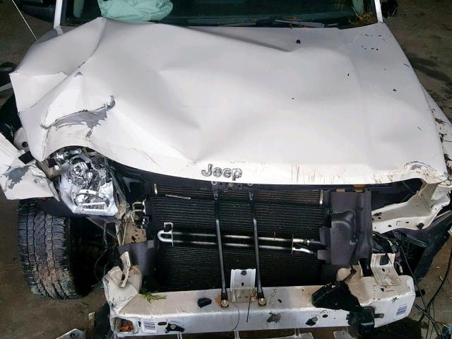 1J8HG48N48C239673 - 2008 JEEP COMMANDER WHITE photo 7
