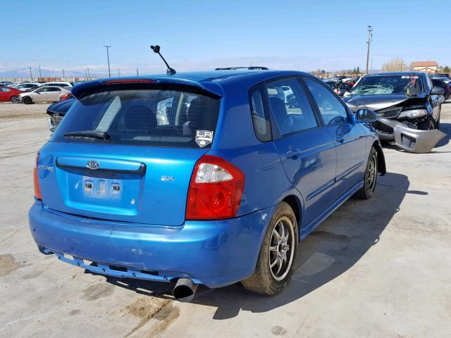 KNAFE162175005793 - 2007 KIA SPECTRA5 S BLUE photo 4