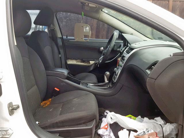 1G1ZC5E03AF198214 - 2010 CHEVROLET MALIBU 1LT WHITE photo 5