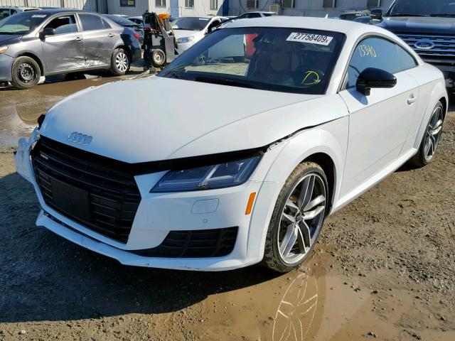 TRUC5AFV6H1017307 - 2017 AUDI TT WHITE photo 2