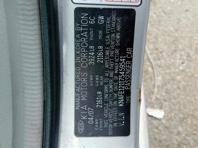 KNAFE121175459541 - 2007 KIA SPECTRA EX SILVER photo 10