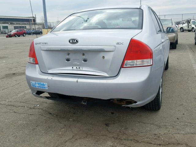 KNAFE121175459541 - 2007 KIA SPECTRA EX SILVER photo 9