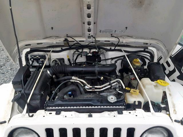 1J4FA59SXYP764430 - 2000 JEEP WRANGLER / WHITE photo 7