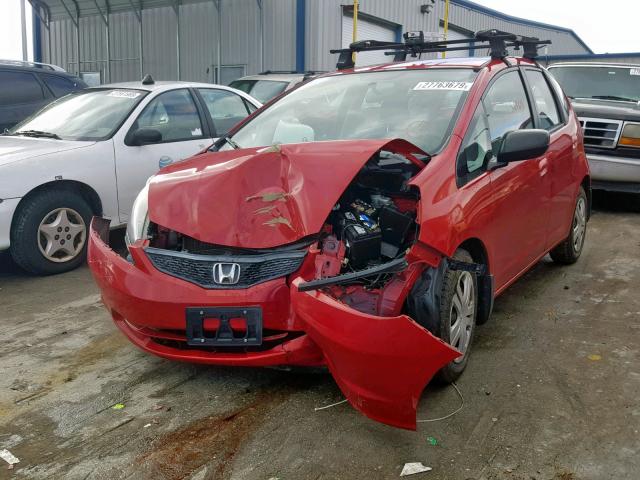 JHMGE8H25AC032770 - 2010 HONDA FIT RED photo 2