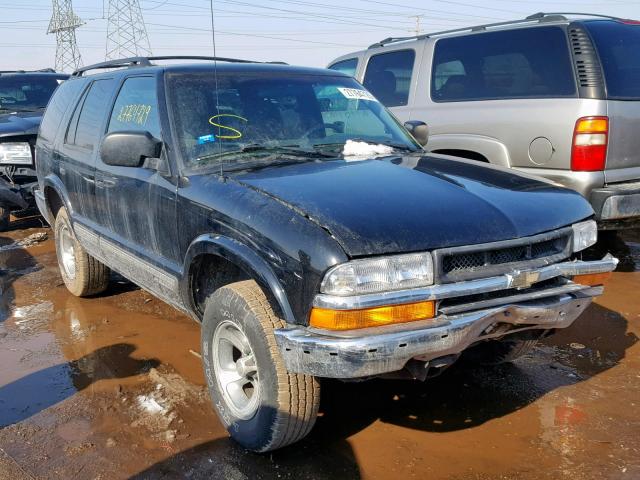 1GNCS13WXY2396135 - 2000 CHEVROLET BLAZER BLACK photo 1