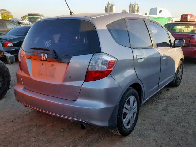 JHMGE88279C001953 - 2009 HONDA FIT SILVER photo 4