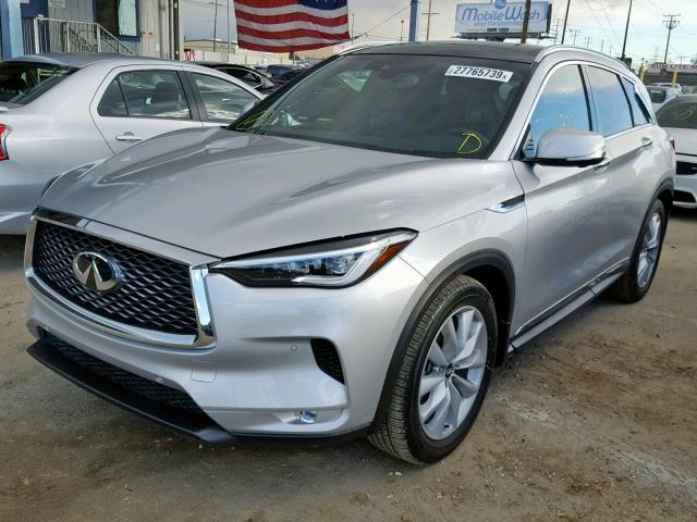 3PCAJ5M10KF119611 - 2019 INFINITI QX50 ESSEN SILVER photo 2