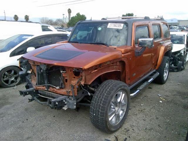 5GTDN13E178243661 - 2007 HUMMER H3 ORANGE photo 2