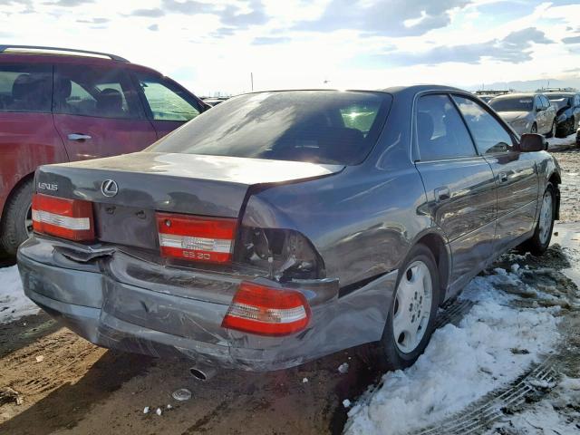 JT8BF28G410315940 - 2001 LEXUS ES 300 GRAY photo 4