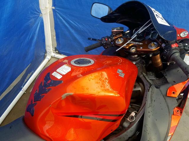 JS1GX72A882105369 - 2008 SUZUKI GSX1300 R ORANGE photo 5