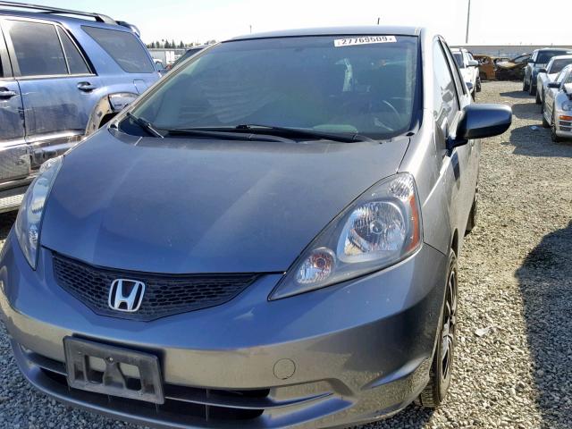 JHMGE8H38DC053593 - 2013 HONDA FIT GRAY photo 2