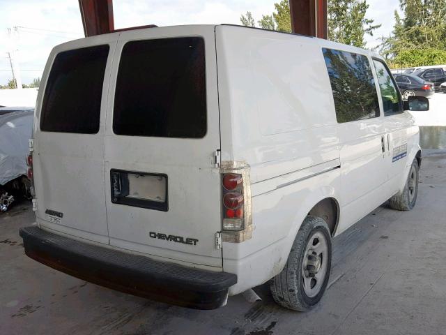 1GCDM19XX5B103613 - 2005 CHEVROLET ASTRO WHITE photo 4