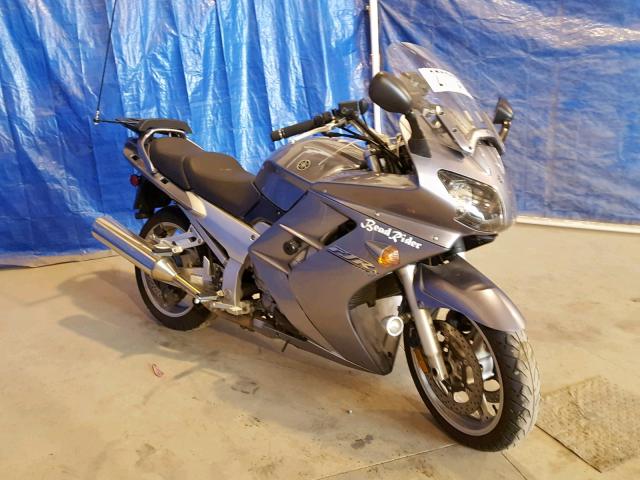 JYARP07E74A002067 - 2004 YAMAHA FJR1300 SILVER photo 1